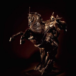 ren-zhe-try-a-sword-on-a-horse.jpg