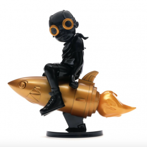 2 The Beyond Fly Boy Figure black gold 22.9cmhigh vinyl